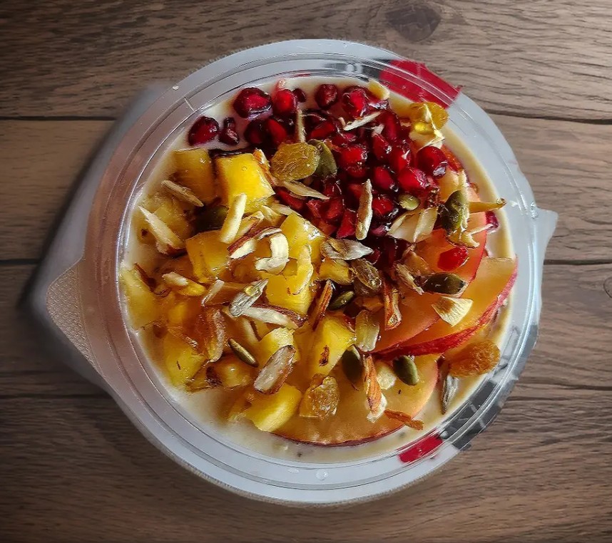 Mixed Fruit Overnight Oats